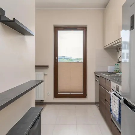 Szafrana Cosy By Bookinghost